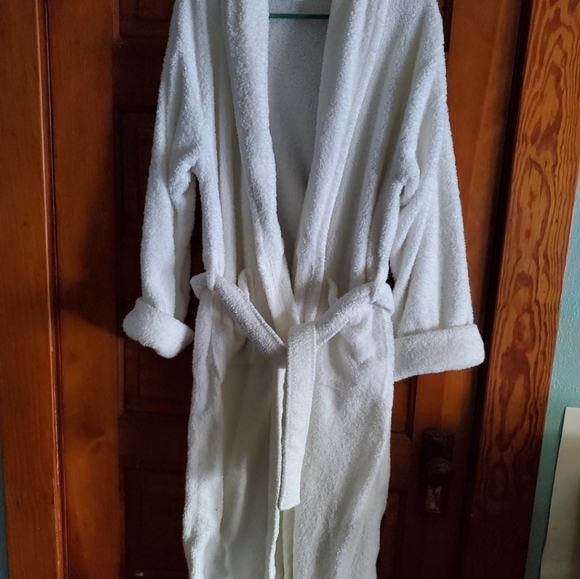 Bath & Body Works Other - Bath & Bodyworks Bathrobe